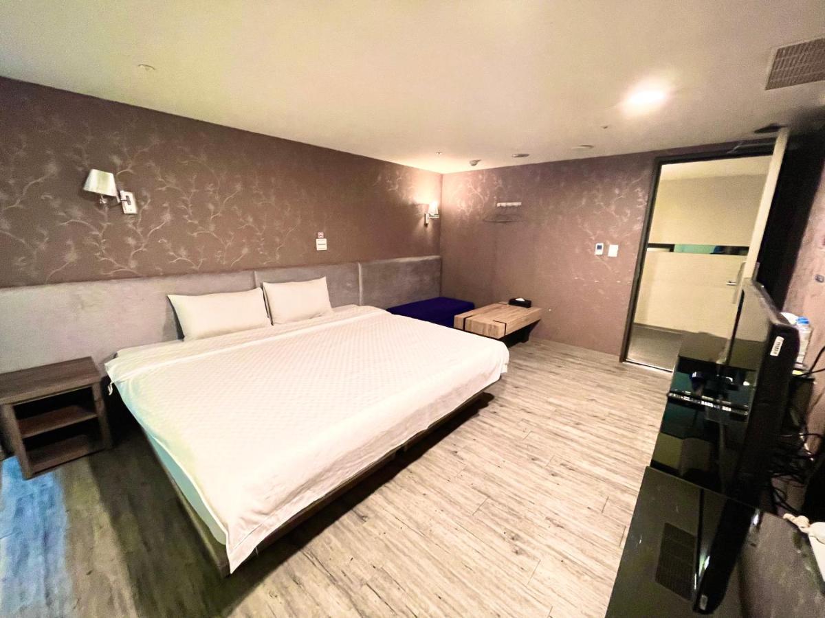 Walker Hotel - Zhengyi 2 Taipei Exterior photo