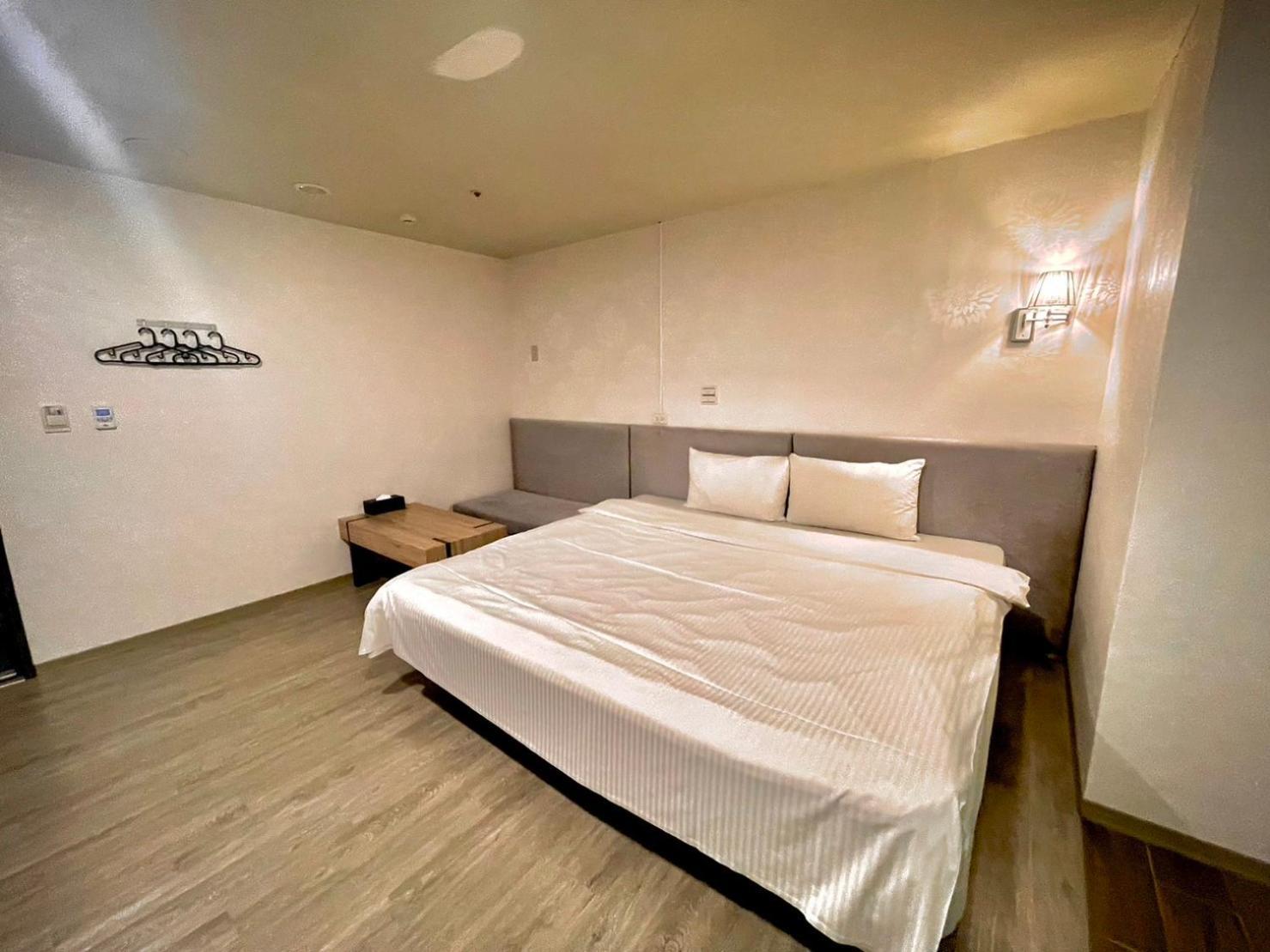 Walker Hotel - Zhengyi 2 Taipei Exterior photo