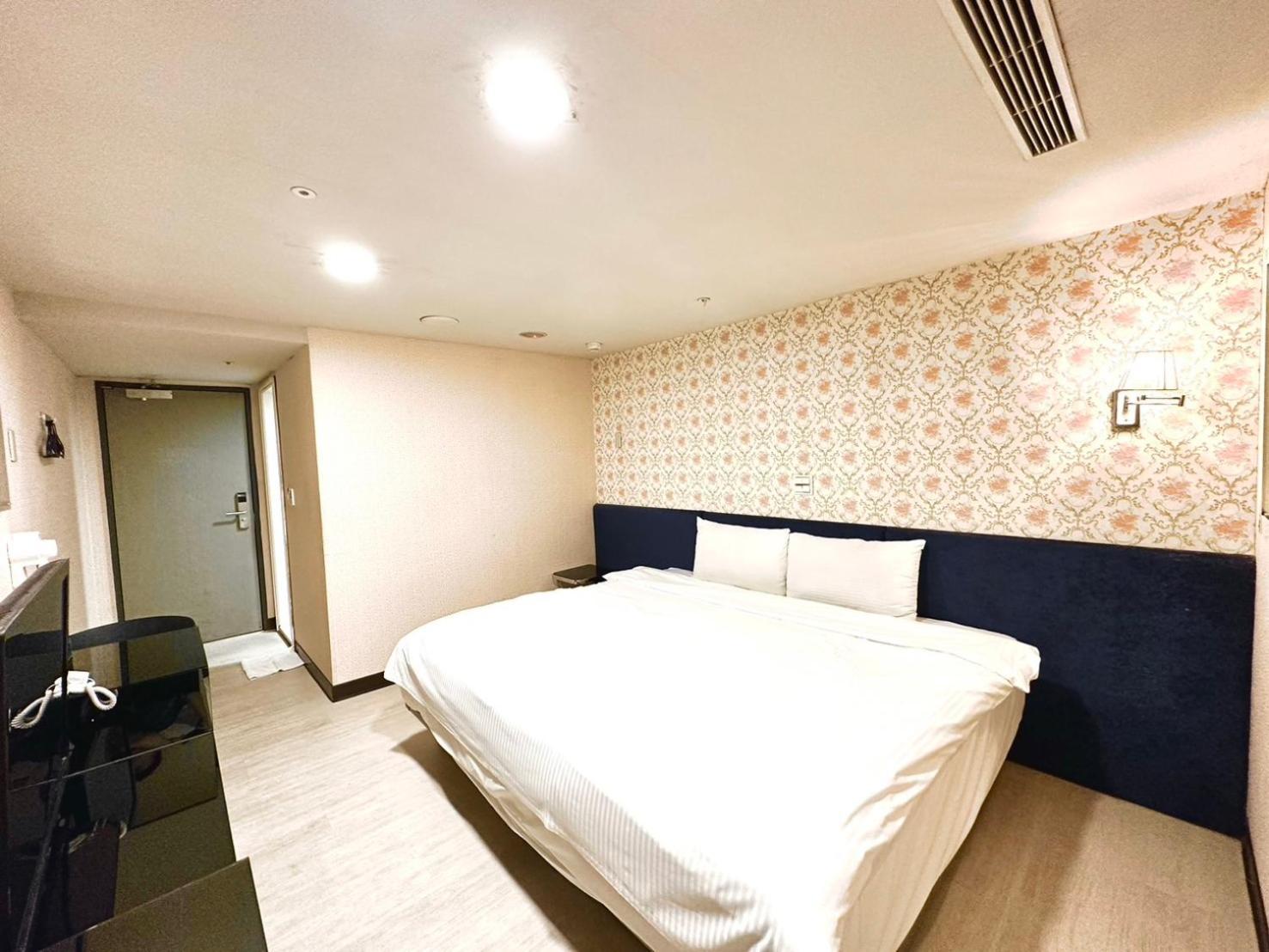 Walker Hotel - Zhengyi 2 Taipei Exterior photo